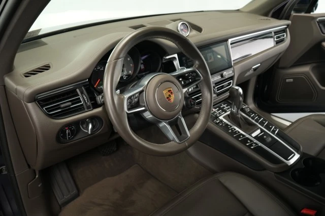2021 Porsche Macan S - Image 29 of 31