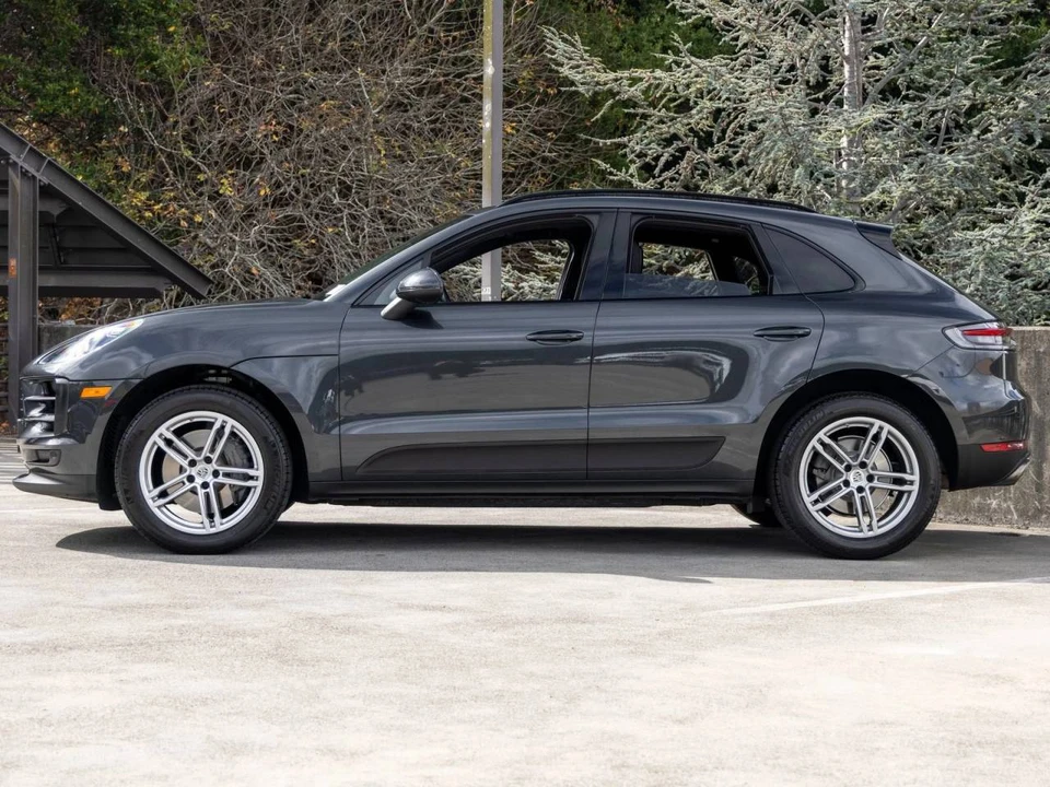 2021 Porsche Macan S - Image 2 of 5