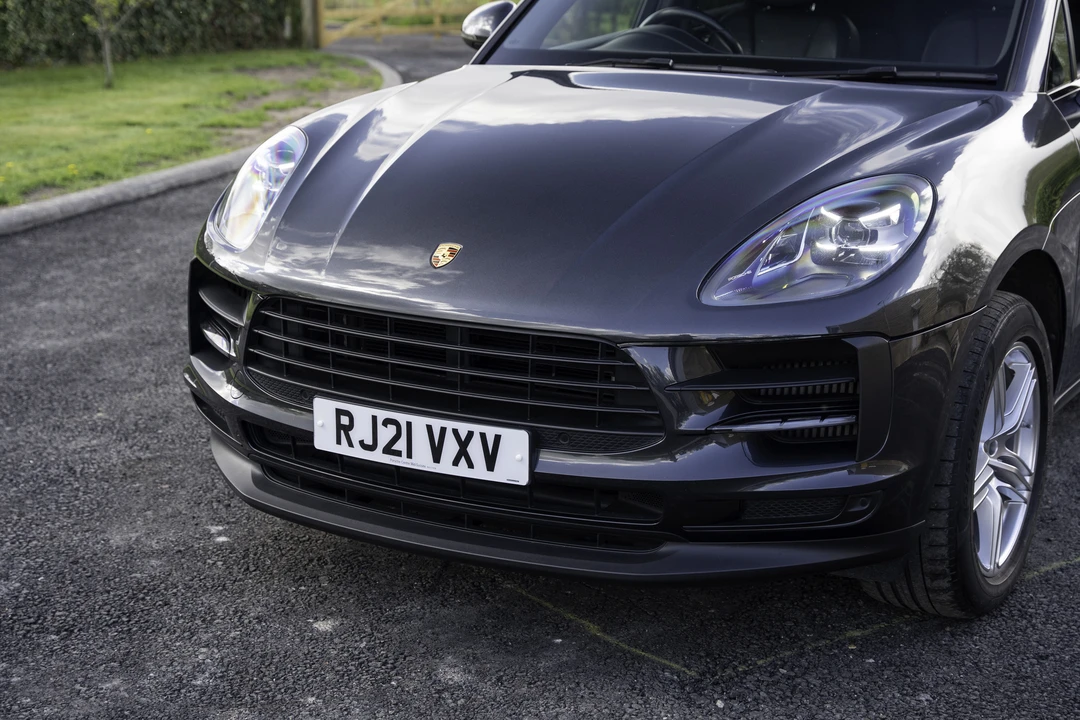 2021 Porsche Macan S - Image 18 of 31
