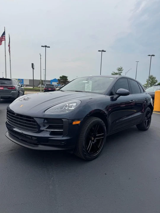2021 Porsche Macan - Image 3 of 18