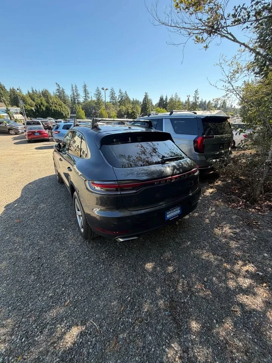 2021 Porsche Macan - Image 5 of 8