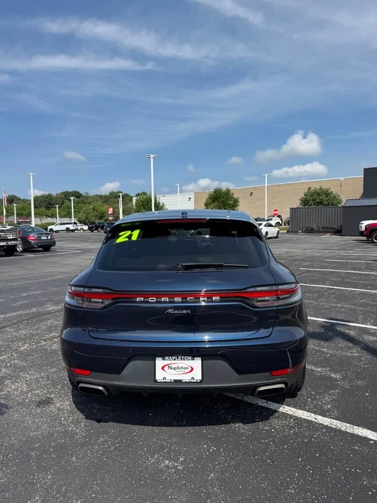 2021 Porsche Macan - Image 6 of 19