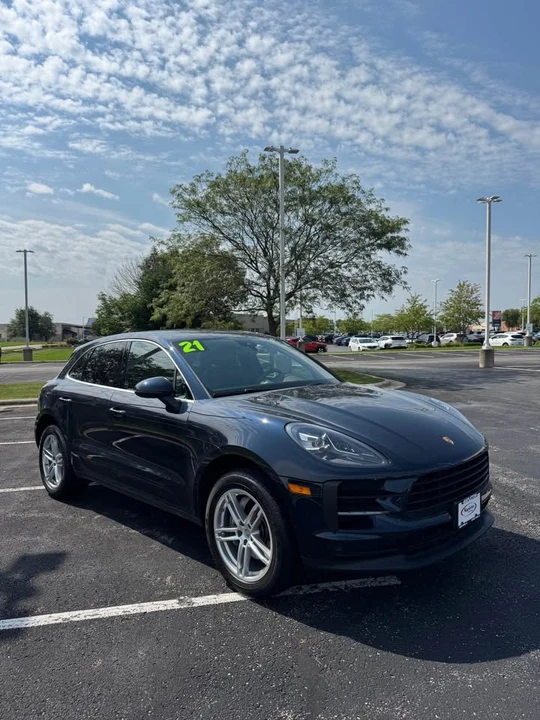 2021 Porsche Macan - Image 3 of 19