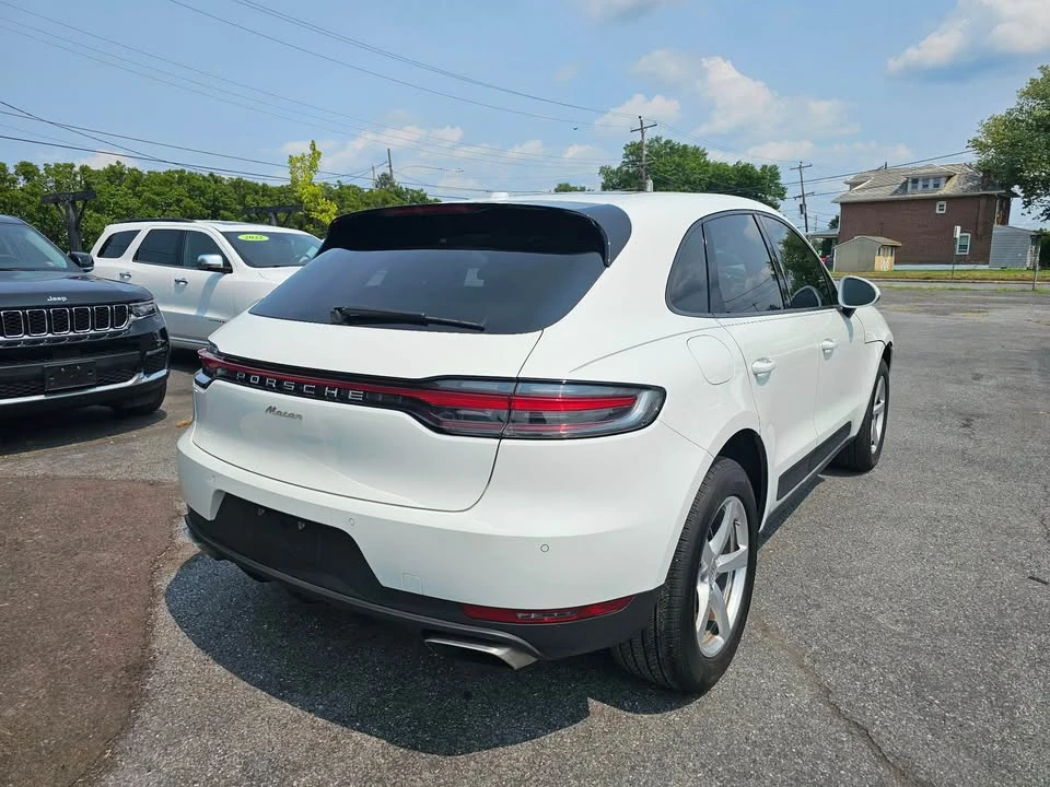 2021 Porsche Macan - Image 7 of 20