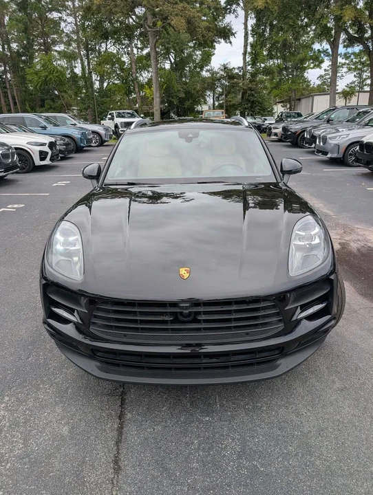 2021 Porsche Macan - Image 2 of 19