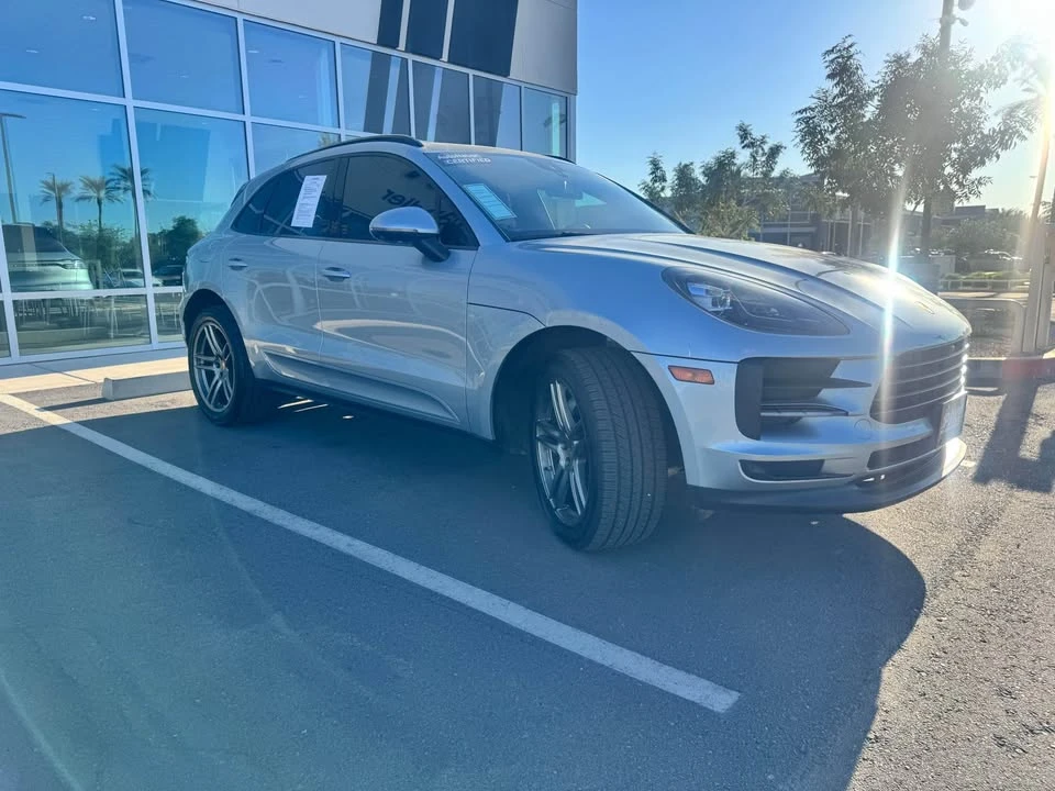 2021 Porsche Macan - Image 7 of 13