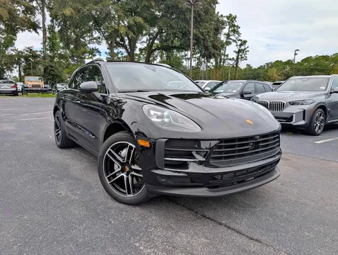 2021 Porsche Macan Sport Utility 4D