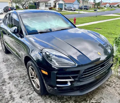 2021 Porsche Macan Sport Utility 4D