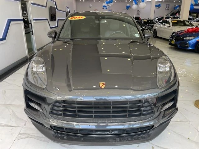 2021 Porsche Macan - Image 2 of 31