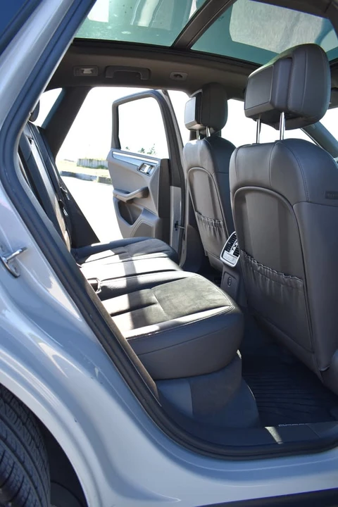 2021 Porsche Macan - Image 3 of 8