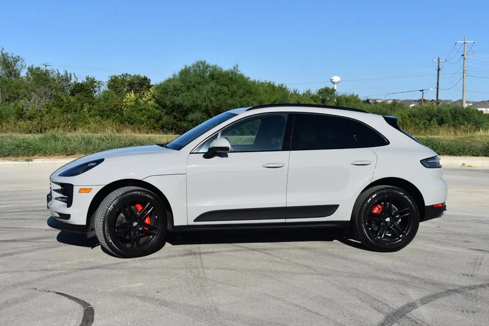 2021 Porsche Macan - Image 7 of 8