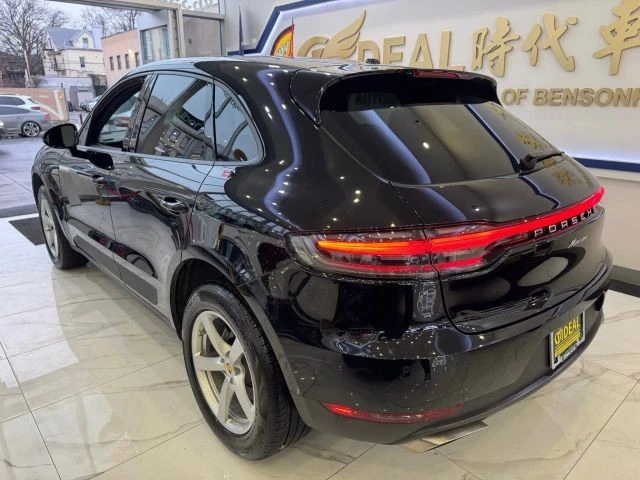 2021 Porsche Macan - Image 4 of 21