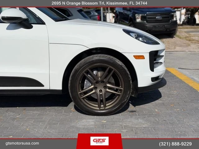2021 Porsche Macan - Image 4 of 10