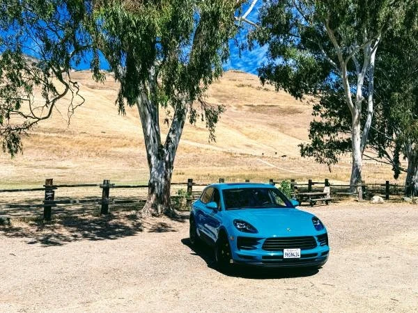 2021 Porsche Macan - Image 12 of 18