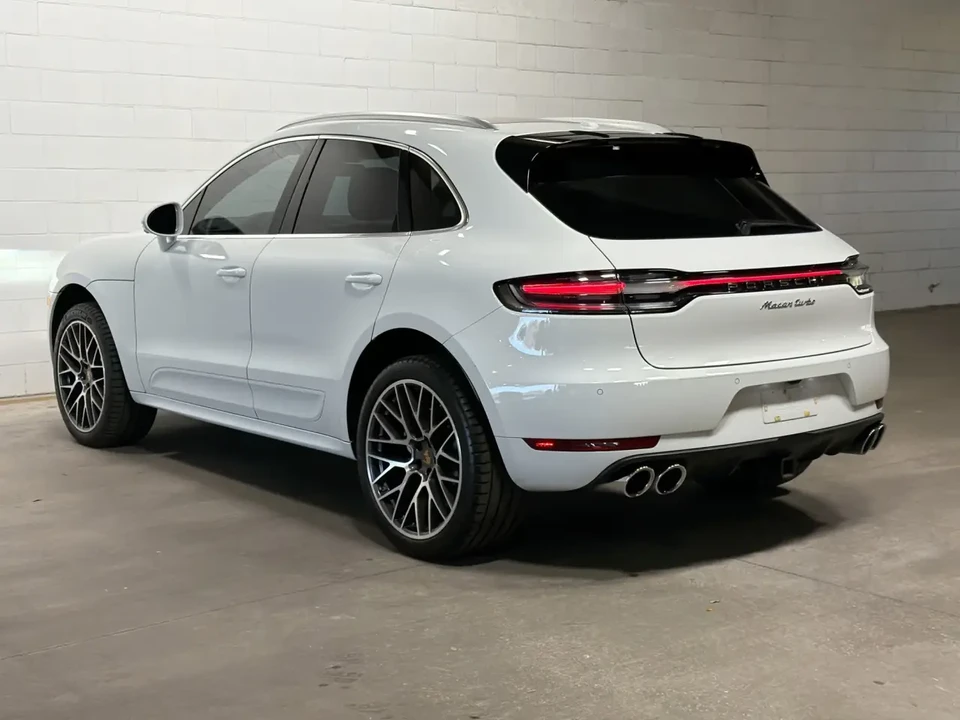 2021 Porsche Macan Turbo - Image 4 of 6