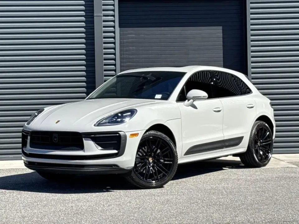 2021 Porsche Macan Turbo - Image 12 of 12