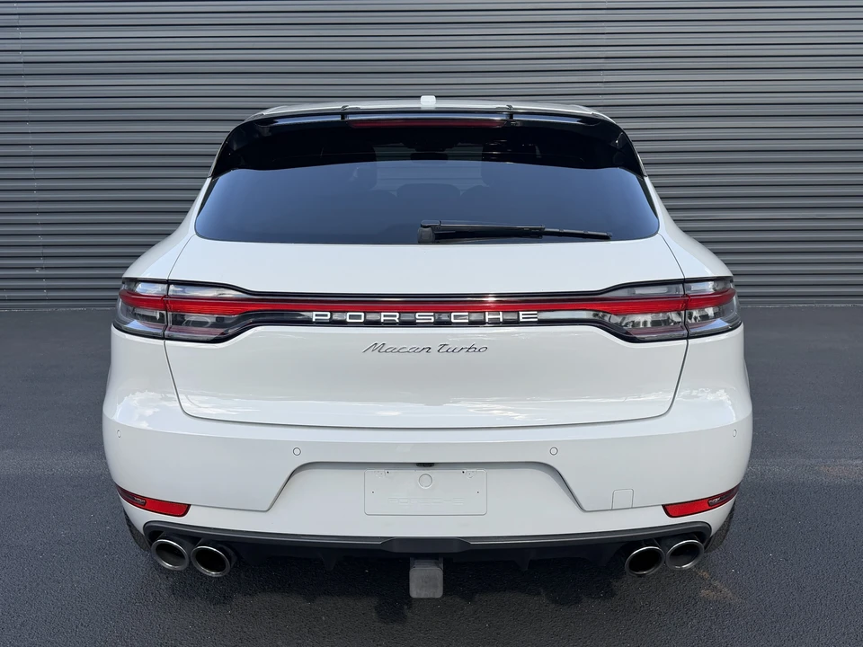 2021 Porsche Macan Turbo - Image 9 of 31