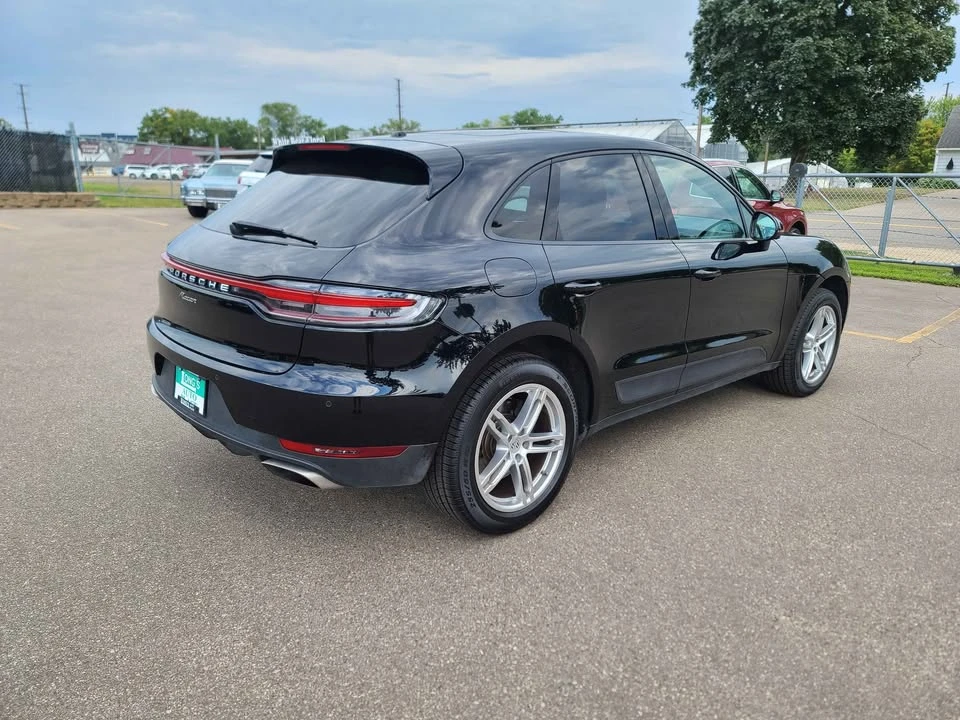2021 Porsche Macan Turbo - Image 5 of 19