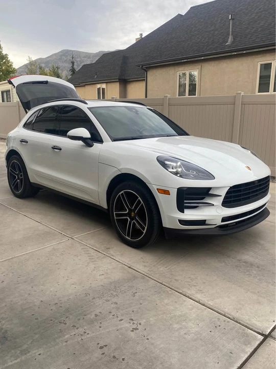 2021 Porsche Macan Turbo - Image 4 of 19