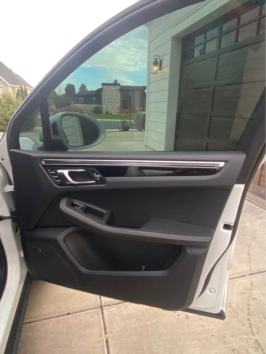 2021 Porsche Macan Turbo - Image 8 of 19