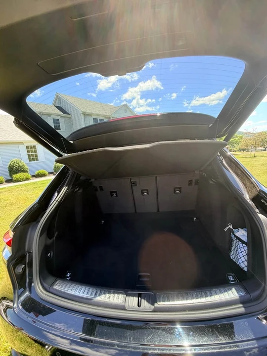 2021 Porsche Macan Turbo - Image 6 of 11