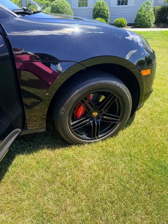 2021 Porsche Macan Turbo - Image 3 of 11