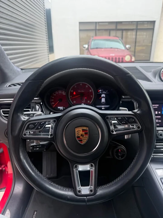 2021 Porsche Macan Turbo - Image 12 of 13