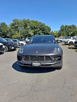 2021 Porsche Macan Turbo Sport Utility 4D