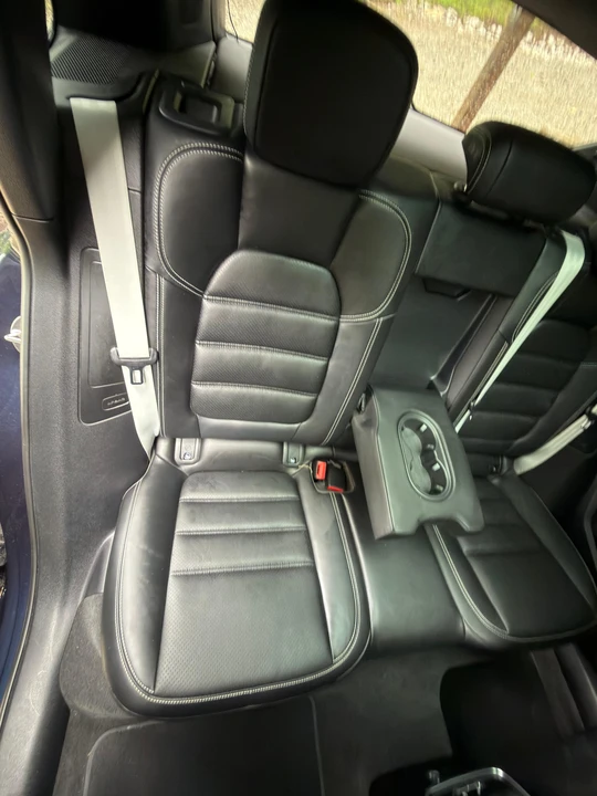 2021 Porsche Macan Turbo - Image 29 of 31
