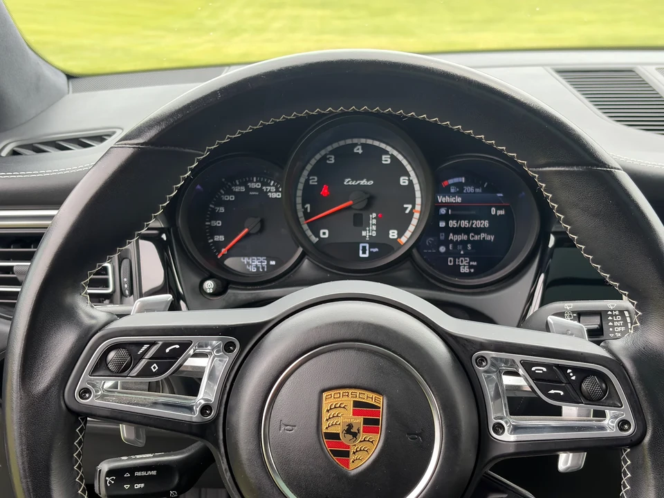 2021 Porsche Macan Turbo - Image 31 of 31