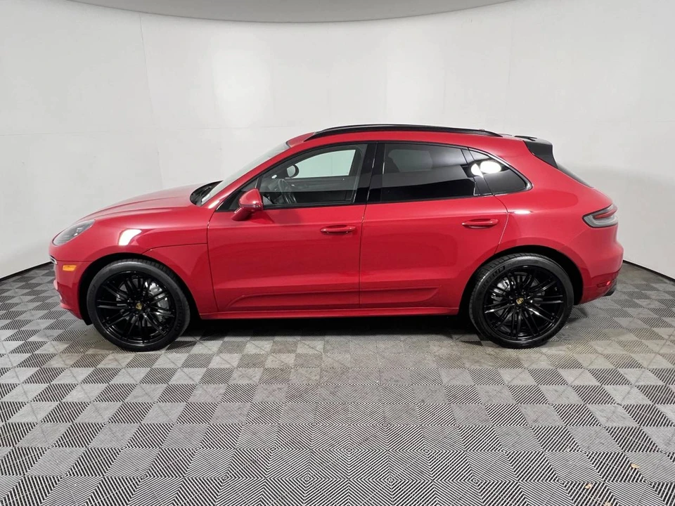 2021 Porsche Macan Turbo - Image 2 of 4