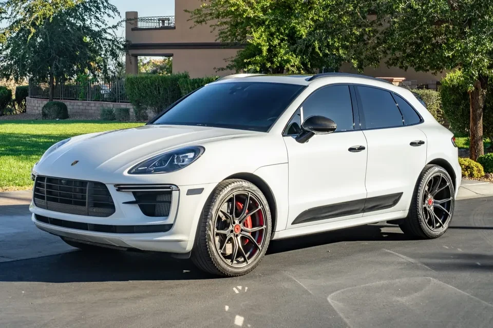 2021 Porsche Macan Turbo - Image 8 of 8