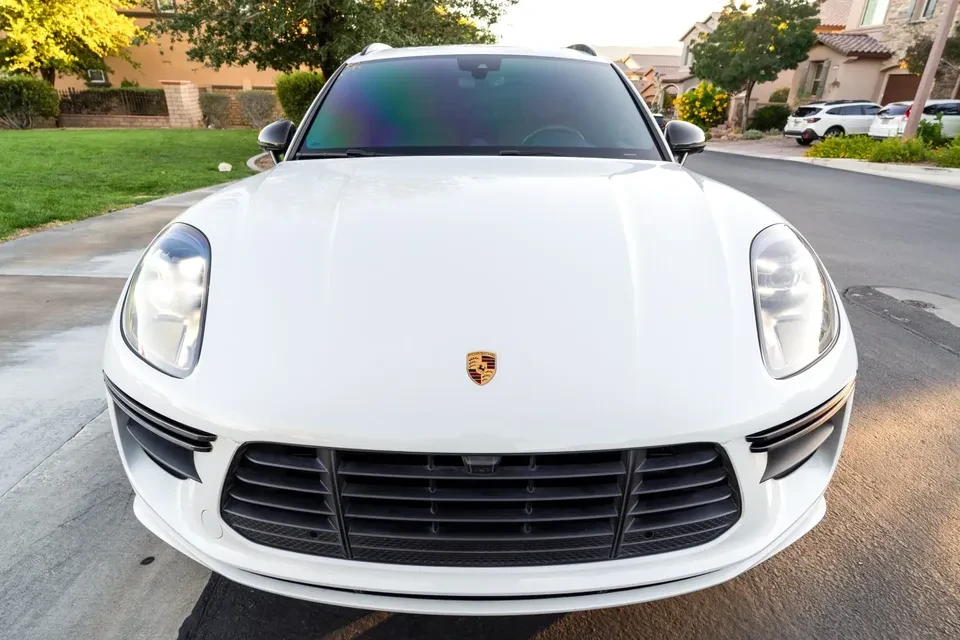 2021 Porsche Macan Turbo - Image 6 of 8