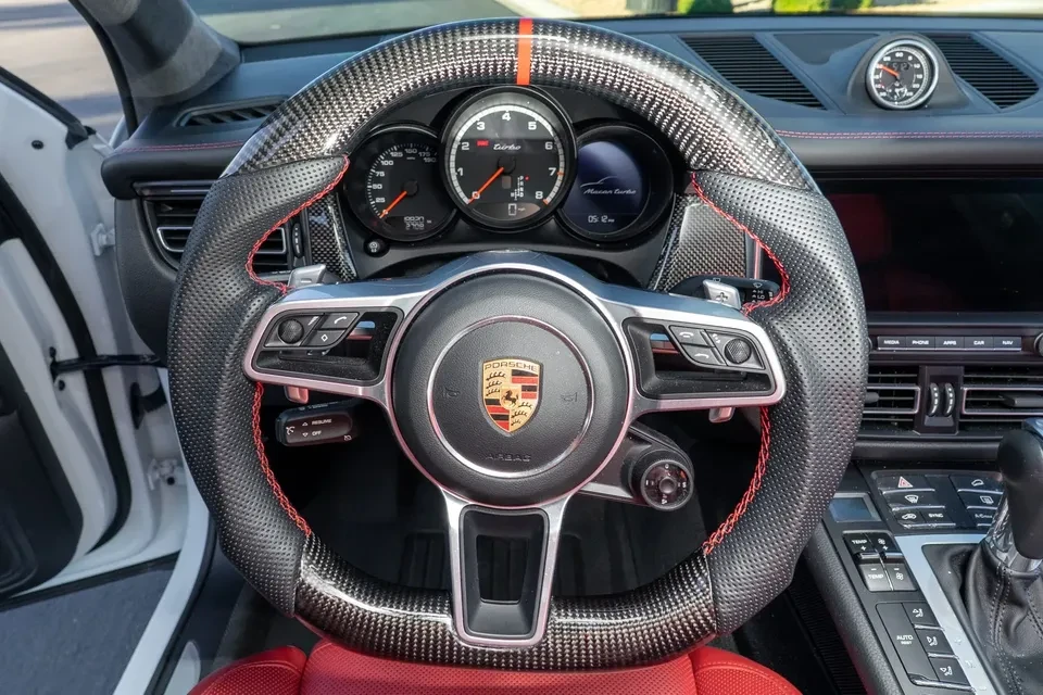 2021 Porsche Macan Turbo - Image 3 of 8