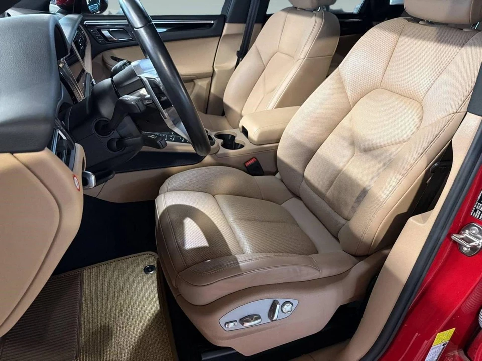 2021 Porsche Macan - Image 5 of 5