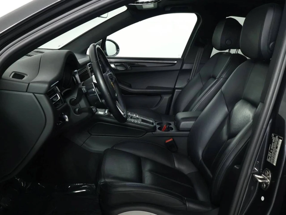 2021 Porsche Macan - Image 5 of 5