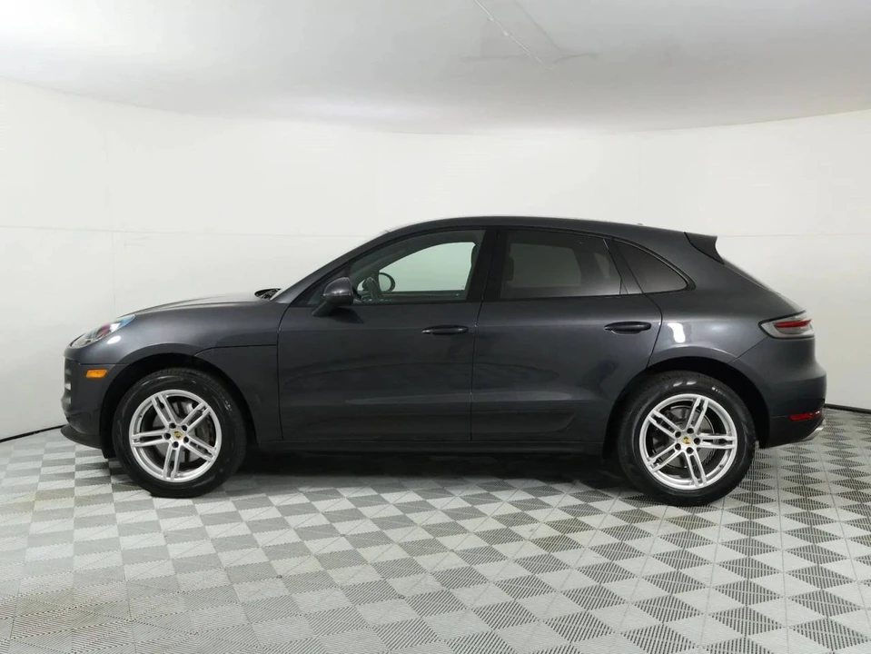 2021 Porsche Macan - Image 2 of 5