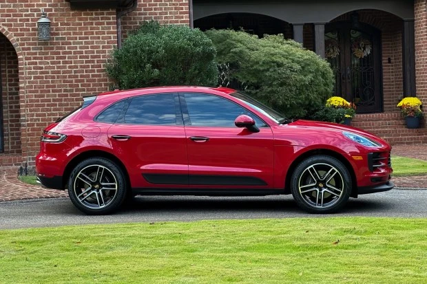 2021 Porsche Macan - Image 3 of 8
