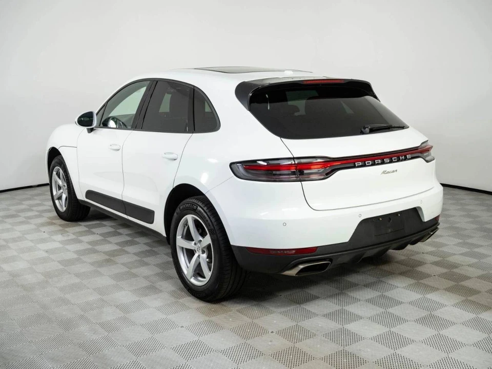 2021 Porsche Macan - Image 3 of 5