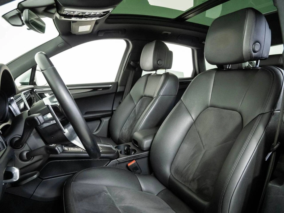 2021 Porsche Macan - Image 5 of 5