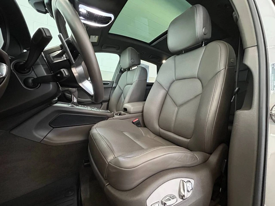 2021 Porsche Macan - Image 5 of 5