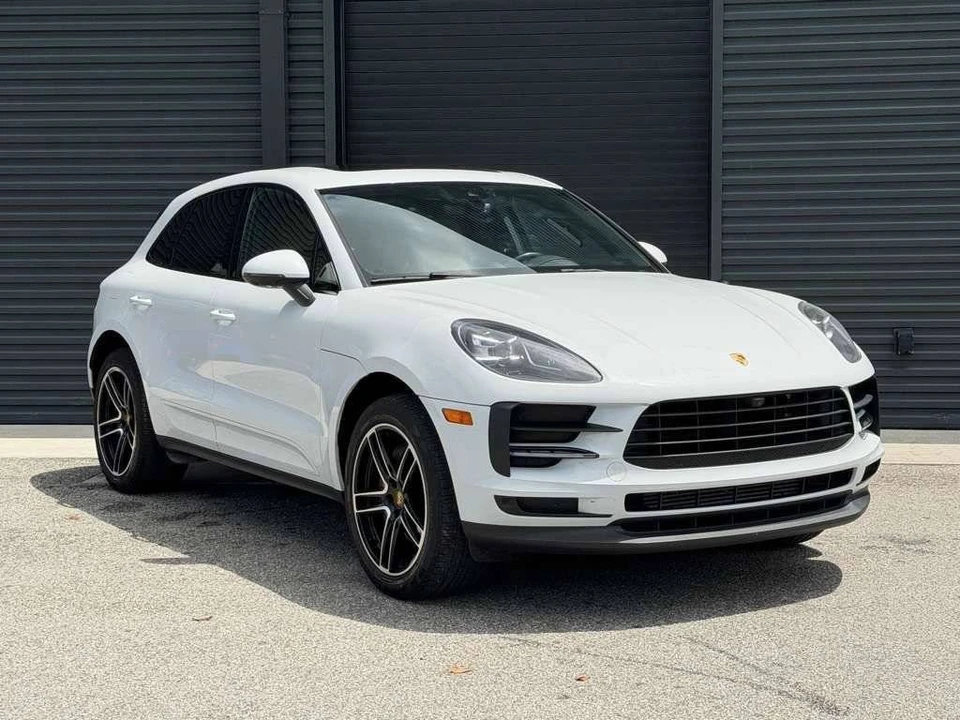 2021 Porsche Macan - Image 3 of 5