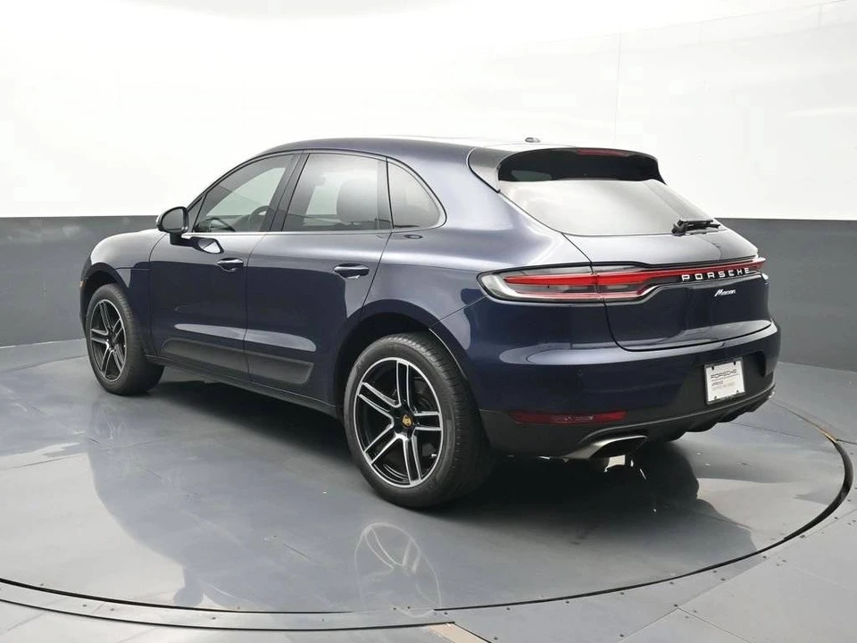 2021 Porsche Macan - Image 3 of 5
