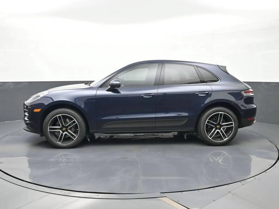 2021 Porsche Macan - Image 2 of 5