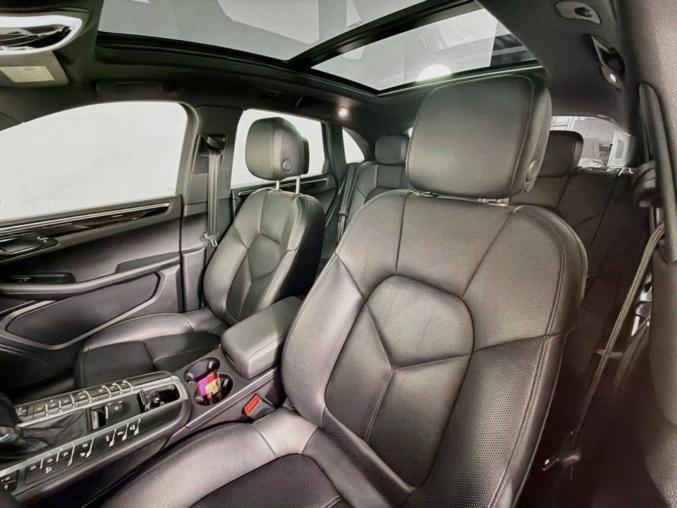 2021 Porsche Macan - Image 5 of 5