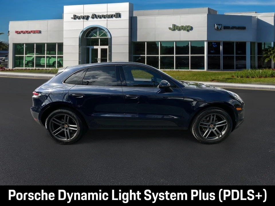 2021 Porsche Macan - Image 10 of 21
