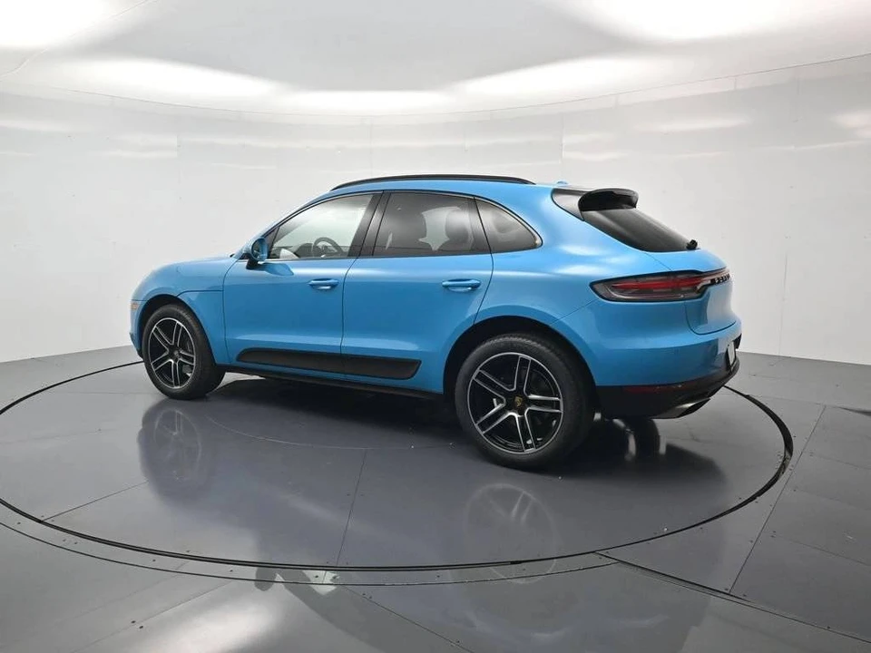 2021 Porsche Macan - Image 3 of 5