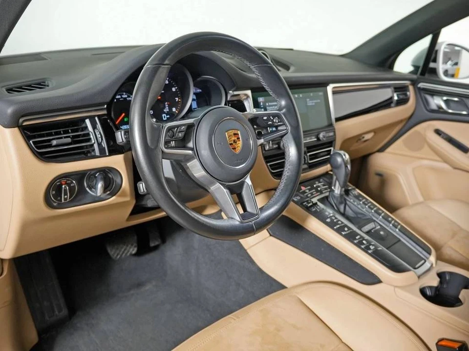 2021 Porsche Macan - Image 5 of 5