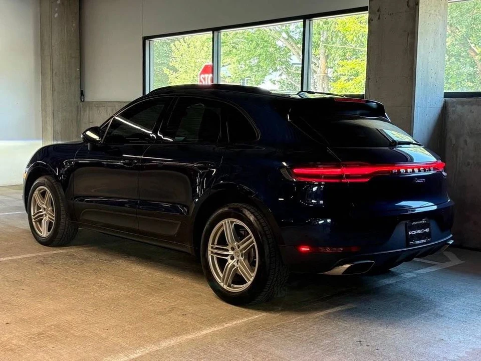 2021 Porsche Macan - Image 3 of 4