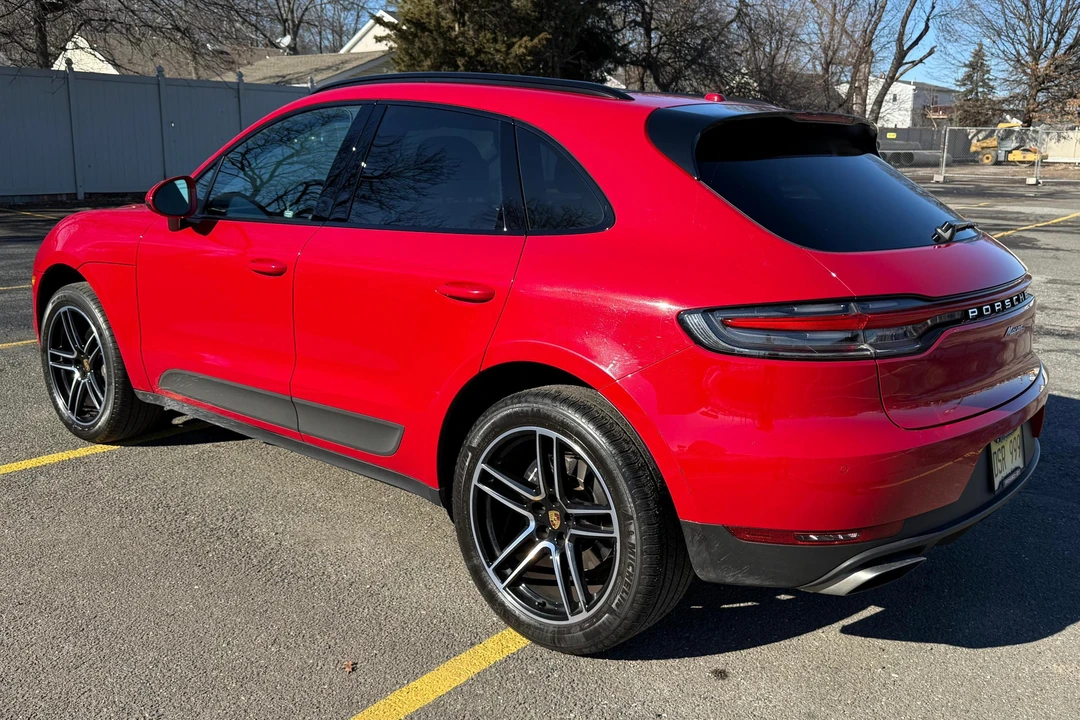 2021 Porsche Macan - Image 4 of 31